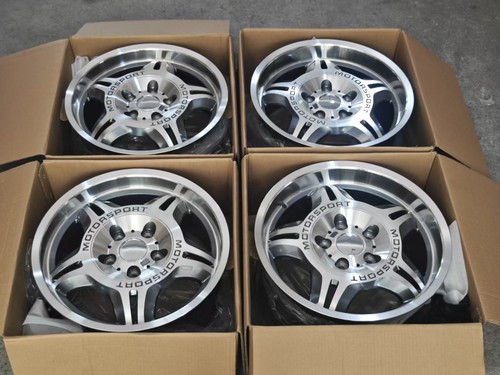 Cerchi lega sfalsati - in,